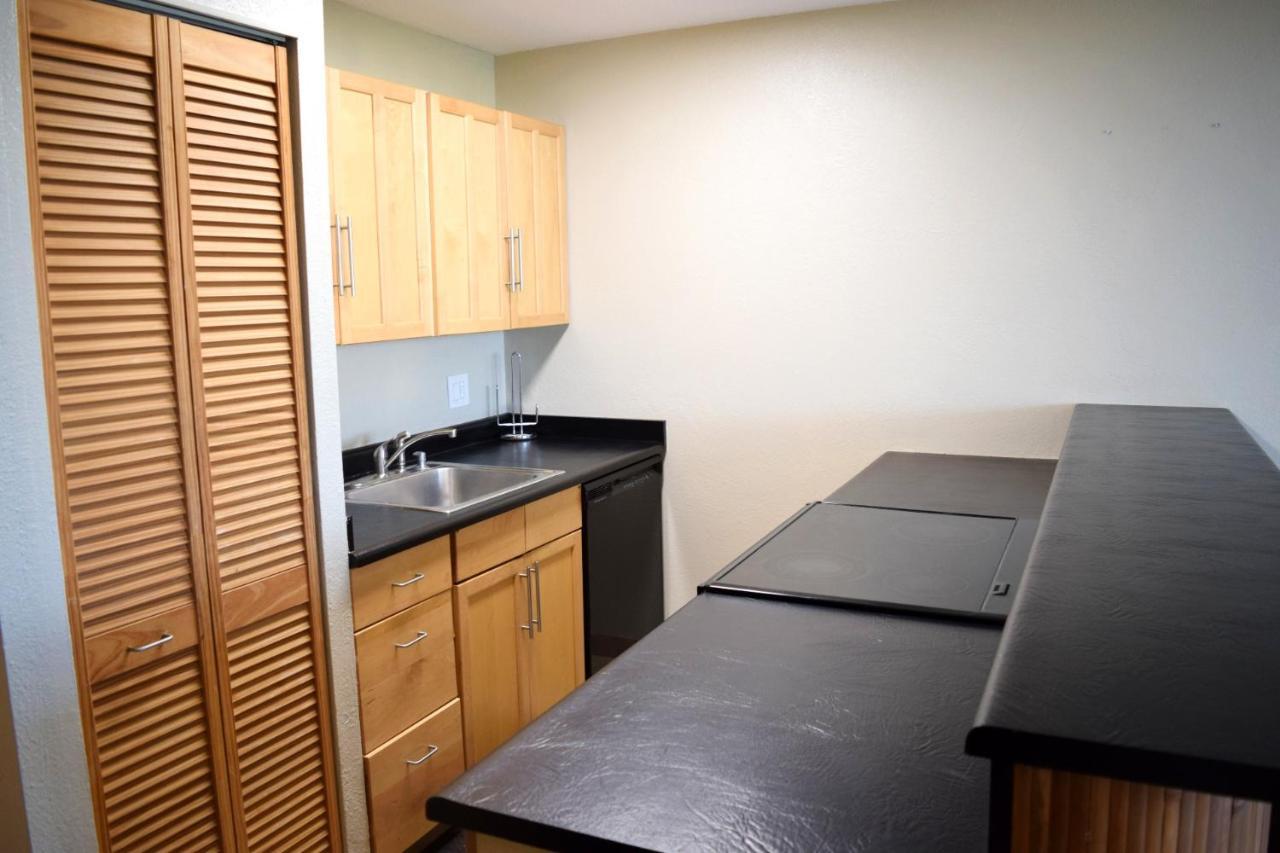 Beautiful Private Condo Walking Distance To Beach Mv2321 Kihei Exterior foto